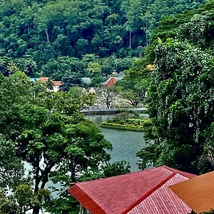 Sesatha Kandy